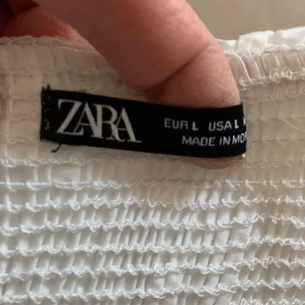 ZARA Womens Junior Girls Size L White Cropped Top Blouse Short Ruffle Sleeve - Picture 16 of 16